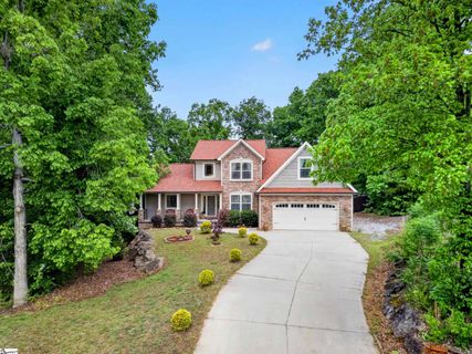 112 Trotter Court