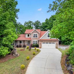 112 Trotter Court