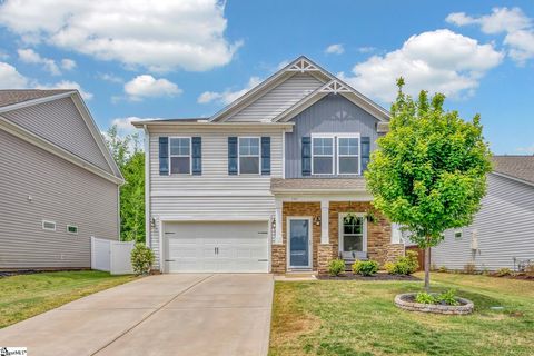 121 Strongridge Trail sold home in Heritage Crossing, Simpsonville, SC
