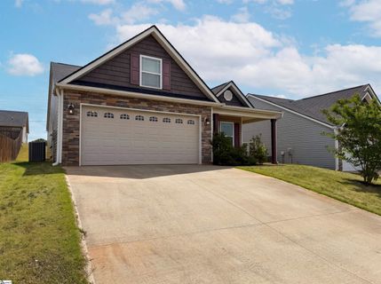 282 Highland Springs Loop active home in Highland Springs, Inman, SC