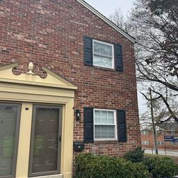 2530 E North Street Unit 8L