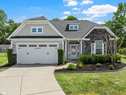 432 Fieldsview Lane active home in Waters Run, Simpsonville, SC