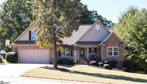 121 John Lancaster Road active home in Lancaster Farms, Spartanburg, SC