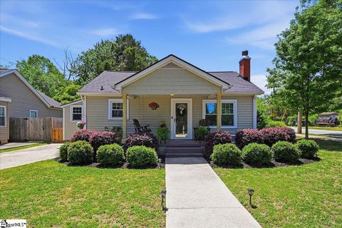 219 Sycamore Drive sold home in E Lynne, Greenville, SC