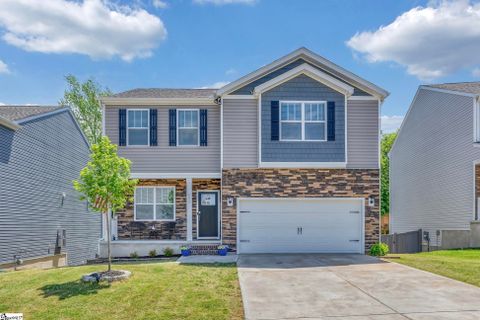 603 Bayridge Drive pending home in Hartridge Manor, Simpsonville, SC