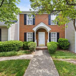 40 Wood Pointe Drive Unit 56