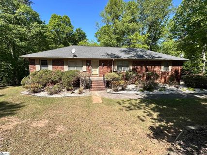 142 Millbrook Circle