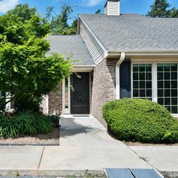 73 Forest Lake Drive