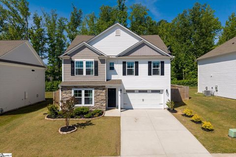 322 Chinchilla Drive active home in Winterbrook, Fountain Inn, SC