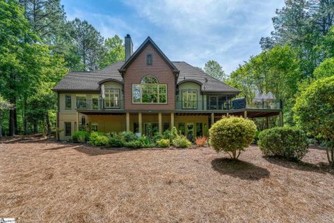 400 S Point Boulevard