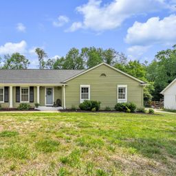 5016 Maplewood Drive