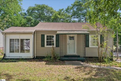 2 Maryland Avenue pending home in Oak Crest, Greenville, SC