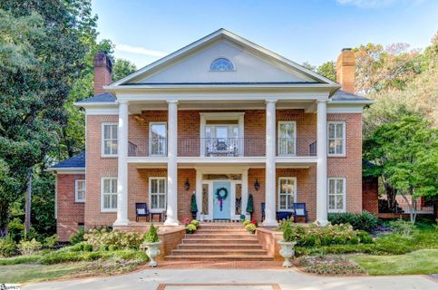 Homes in Thornblade, Greer