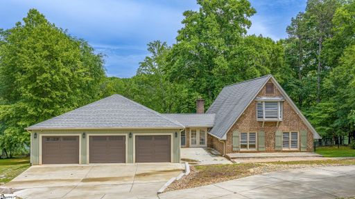 111 Englewood Drive