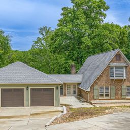 111 Englewood Drive