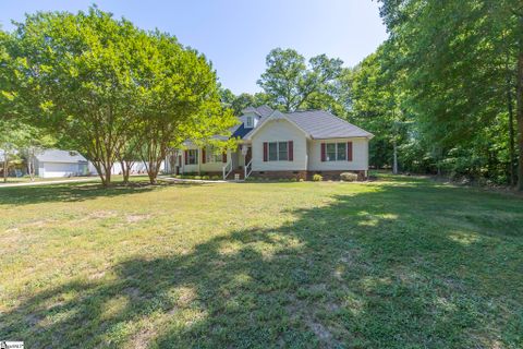 151 Hannah Circle