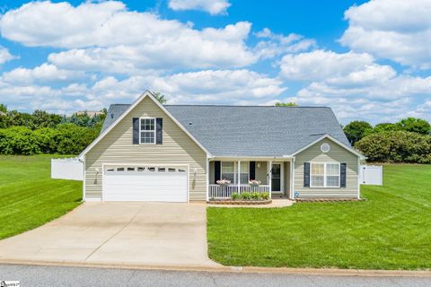 Homes in Shadowfield Acres, Duncan