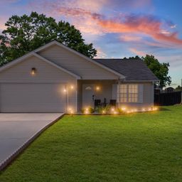 707 Mirabelle Court