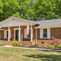 218 Crestwood Drive