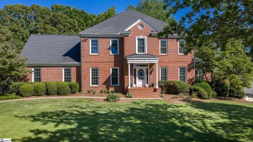 117 Thornblade Boulevard active home in Thornblade, Greer, SC