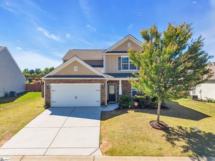 209 Hartwood Lake Lane active home in Hartwood Lake, Greer, SC