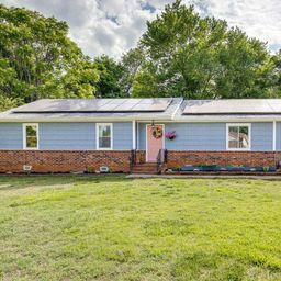 5 Riverwood Court