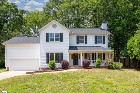 145 Greenapple Way active home in Bethel Greene, Simpsonville, SC
