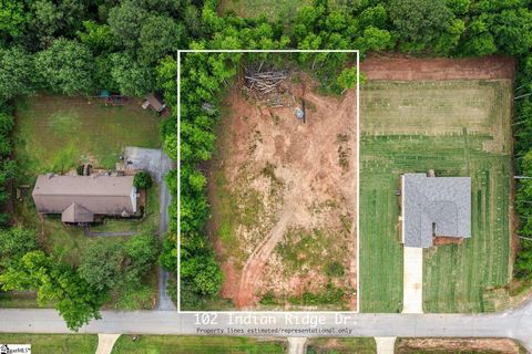 102 Indian Ridge Drive sold home in Lake Rabon Estates, Laurens, SC