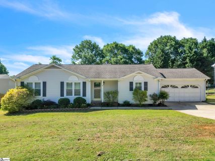 Homes in Crestview Hills, Greer