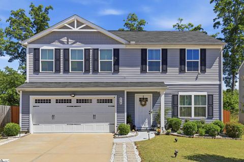 Homes in Holly Farms, Lyman