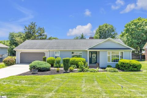 209 Richfield Terrace pending home in Devenger Place, Greer, SC