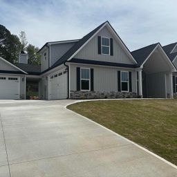 110 Hintons Farms Drive