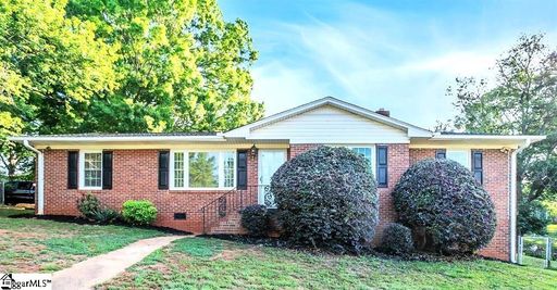 501 Farmington Road sold home in Chestnut Hills, Greenville, SC