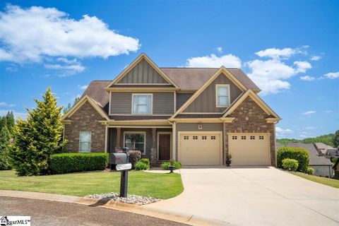512 Wicked Stick Court pending home in Woodfin Ridge, Inman, SC