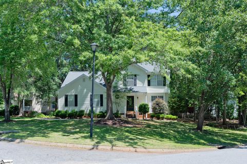400 Penobscot Court pending home in Gresham Woods, Simpsonville, SC