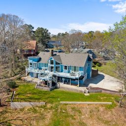 243 Dockside Way
