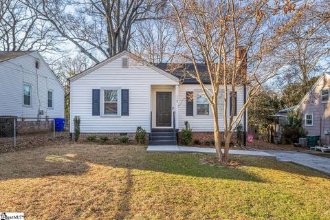 118 Bleckley Avenue active home in Fair Heights, Greenville, SC