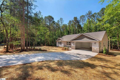 1747A Dalrymple Road