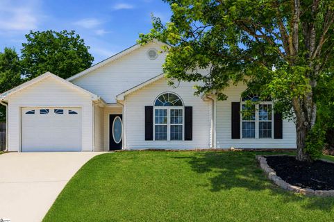 6 Grackle Court pending home in River Ridge, Simpsonville, SC