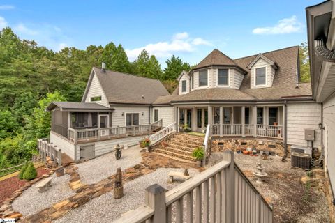 Homes in River Bluff, Cleveland