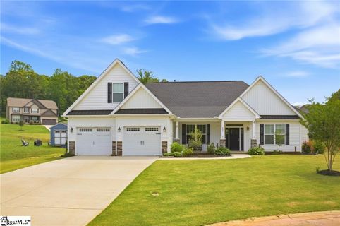 Homes in Hemlock, Williamston