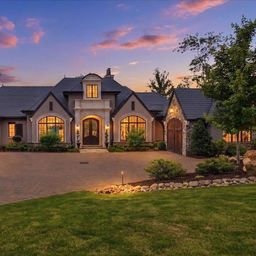 435 Peninsula Ridge