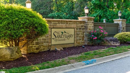 6 Black Bear Trail pending home in Sanctuary Of Greenville, Taylors, SC