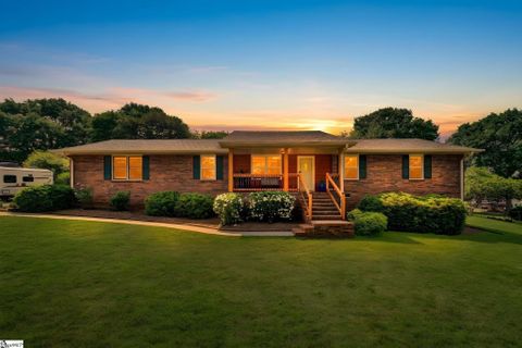 Homes in Stonehaven, Anderson