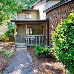 217 Ingleside Way