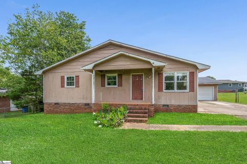 1033 Southfield Street pending home in Southfield, Inman, SC