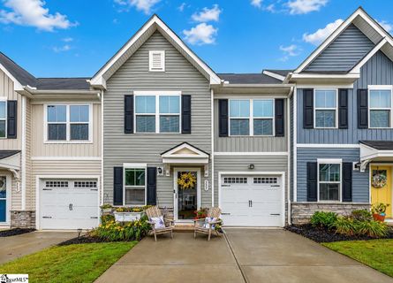 339 Kensley Drive pending home in Creekstone Villas, Greenville, SC