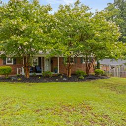 11 Ardmore Drive