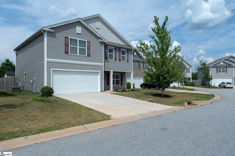 Homes in Ellington, Woodruff