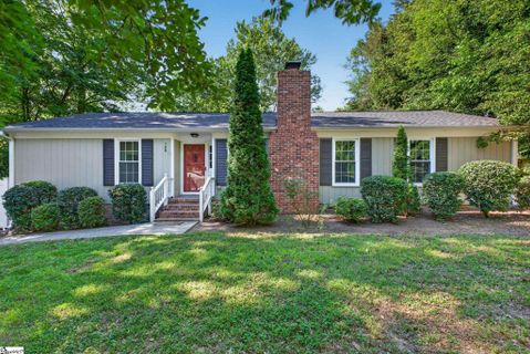 108 Crowndale Drive sold home in Gray Fox Run, Taylors, SC